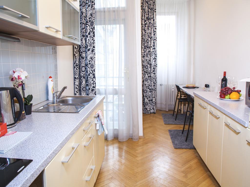 Modern Central Apartment Dlouha 프라하 외부 사진
