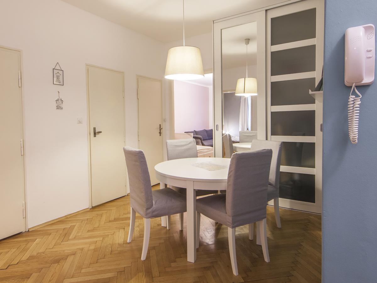 Modern Central Apartment Dlouha 프라하 외부 사진