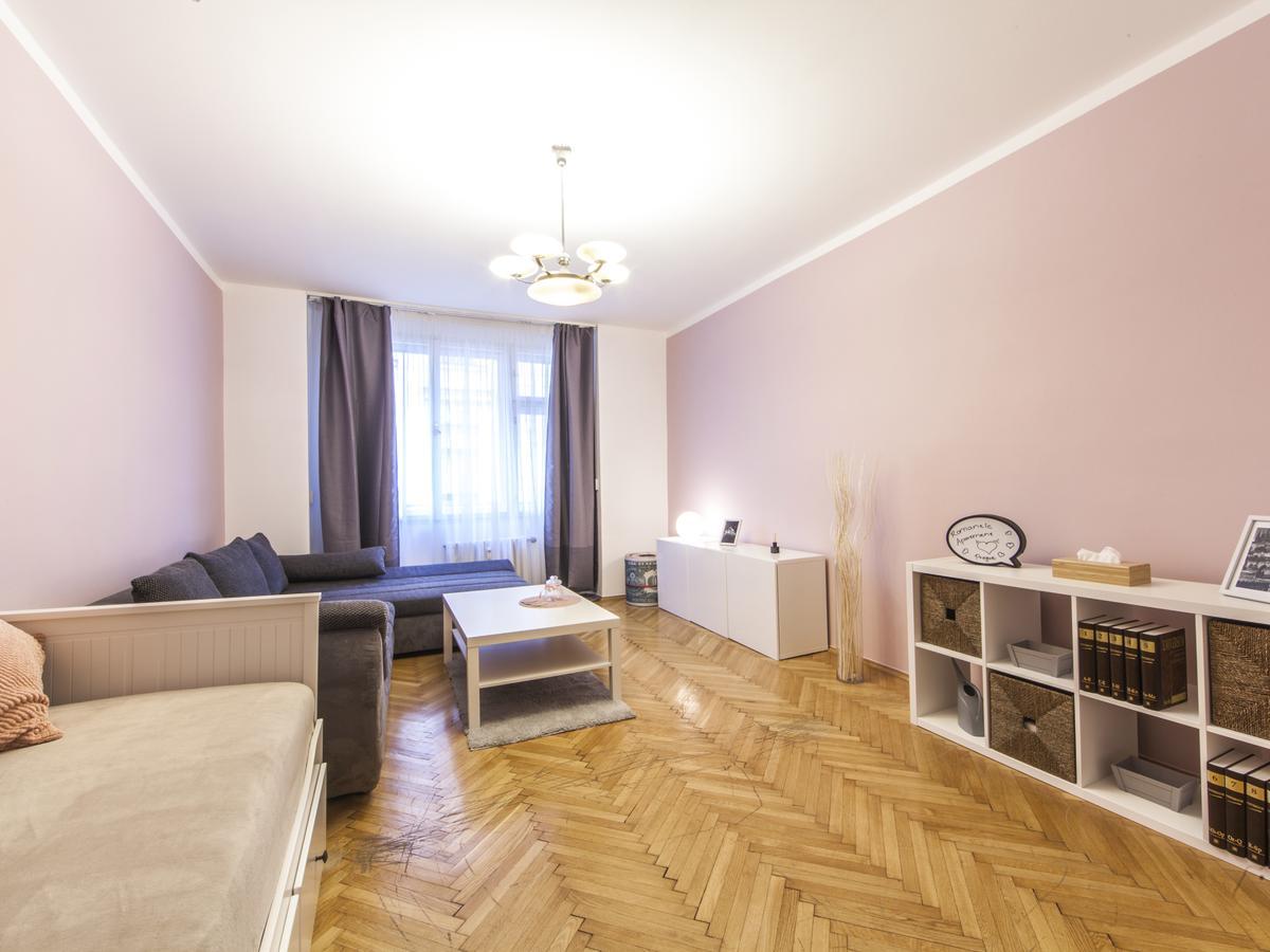 Modern Central Apartment Dlouha 프라하 외부 사진